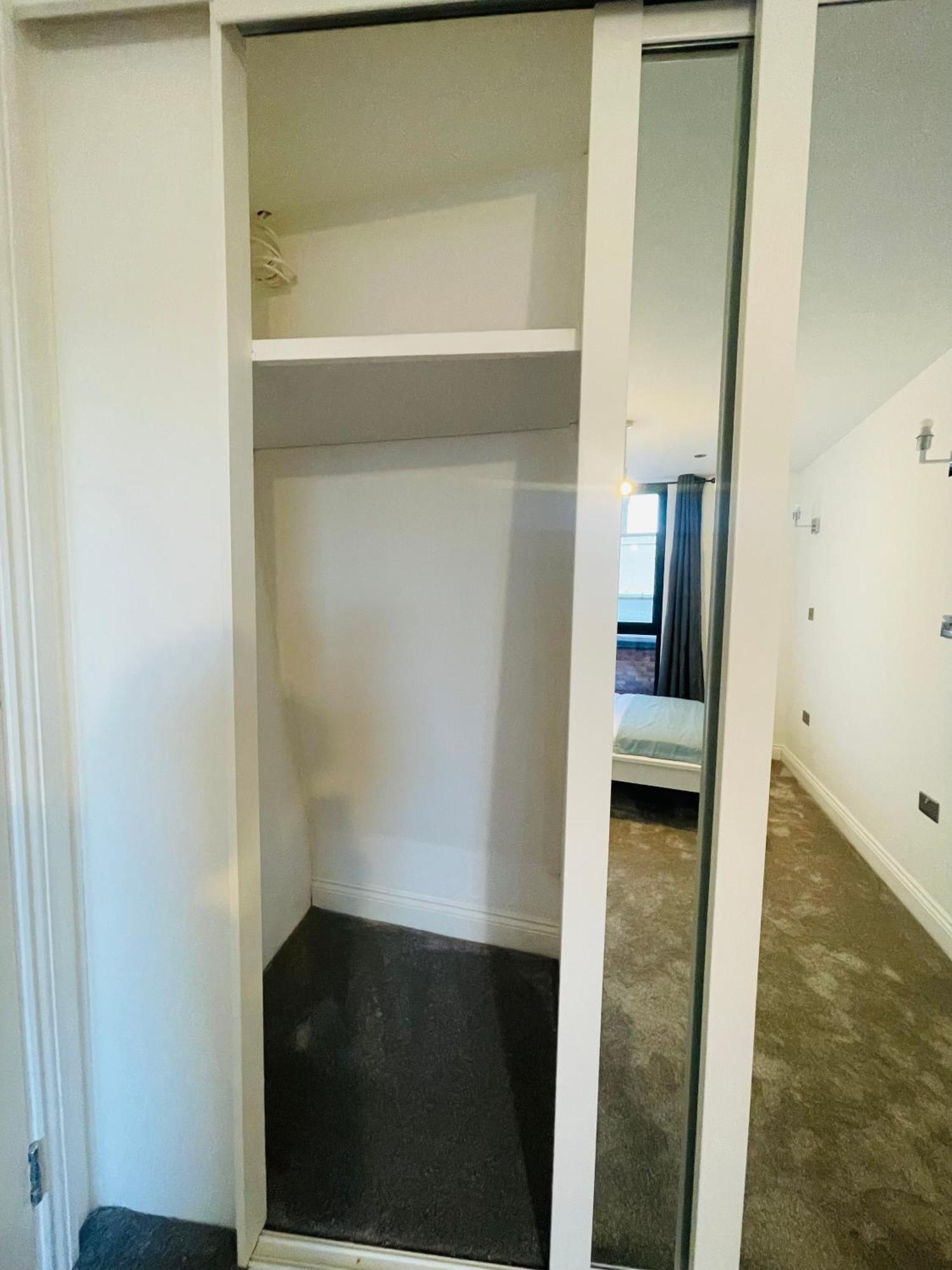 Fully Furnished Duplex In Askew Road Apartment