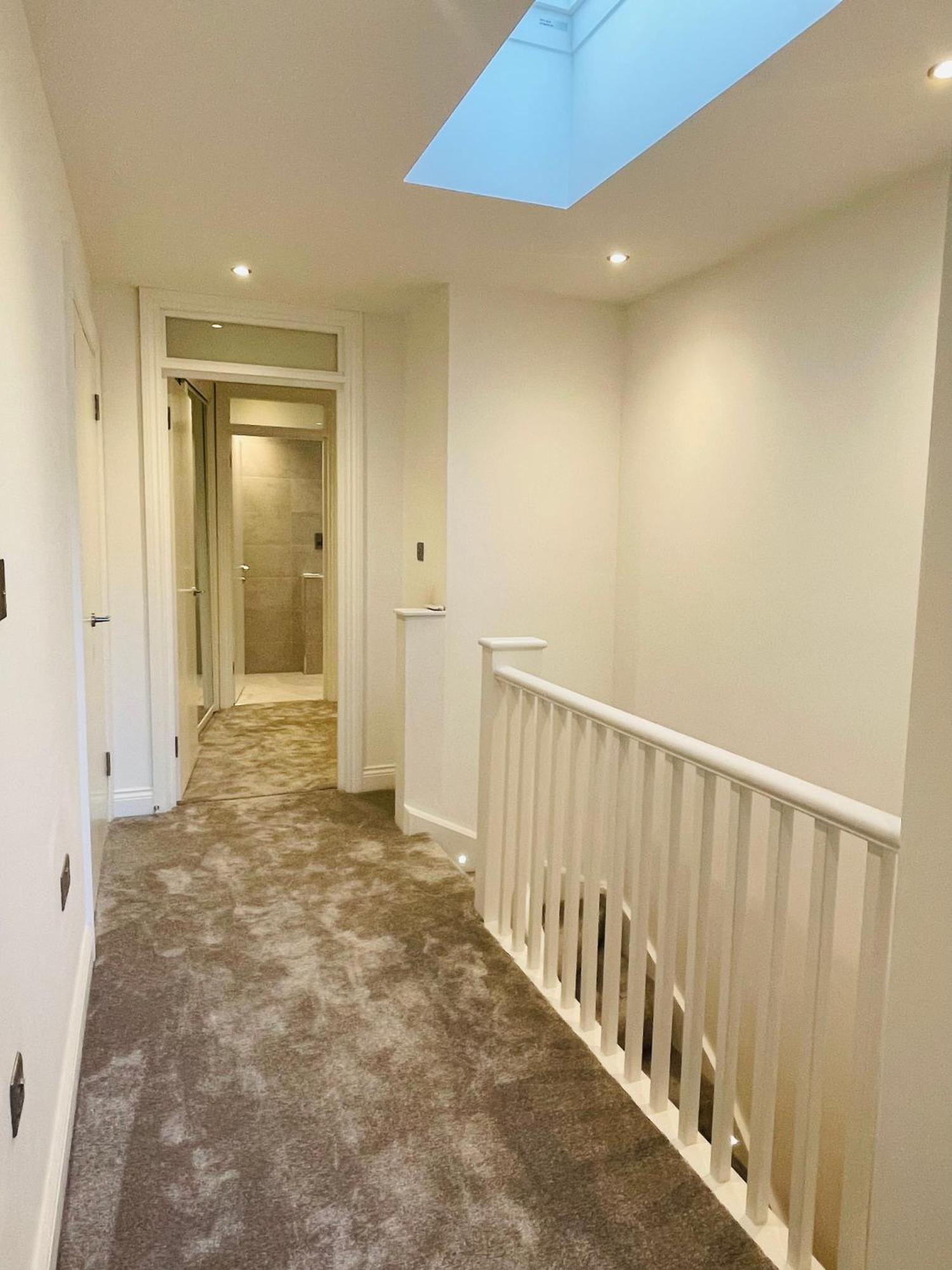 Fully Furnished Duplex In Askew Road * London