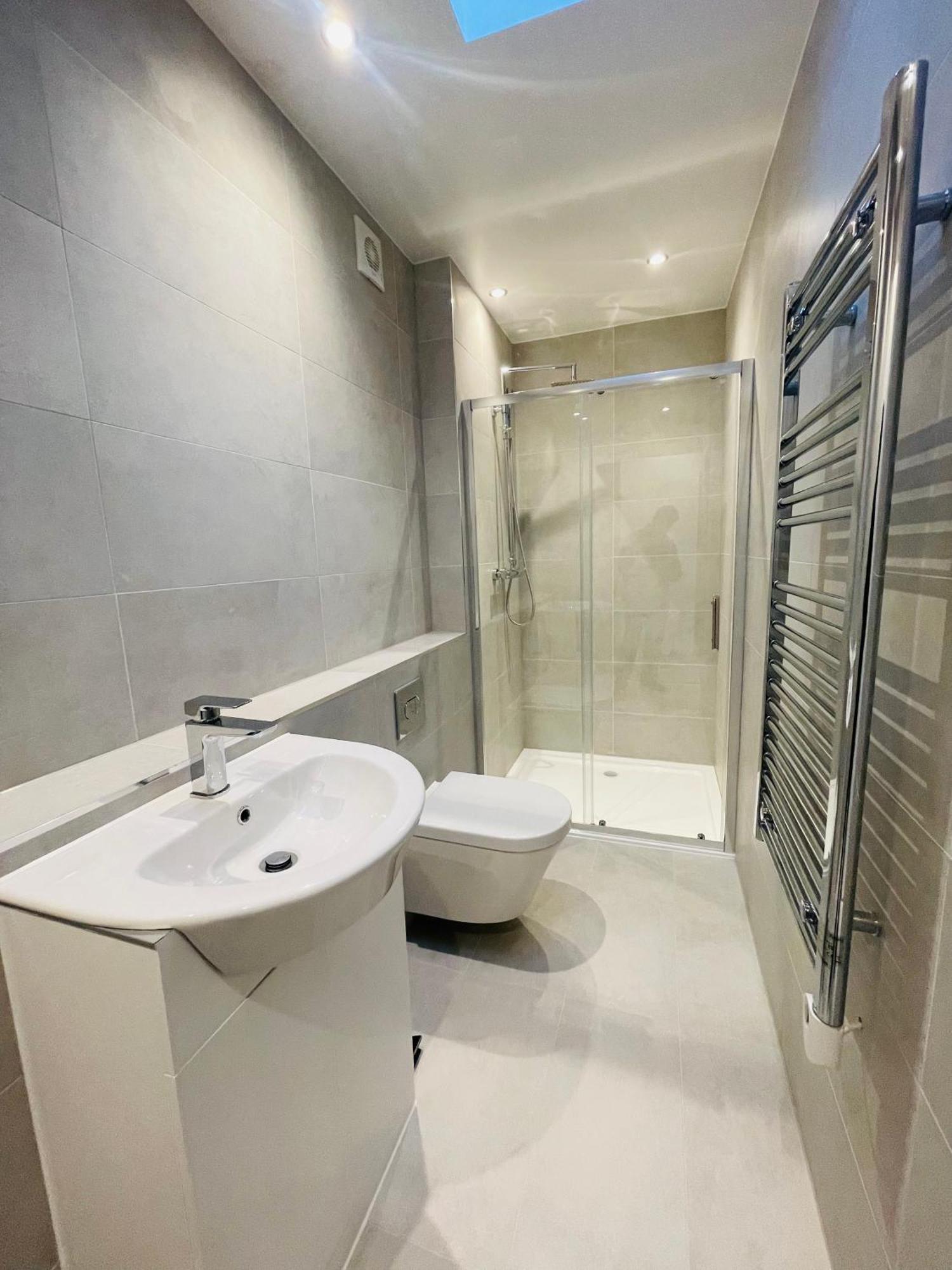 Fully Furnished Duplex In Askew Road Apartment