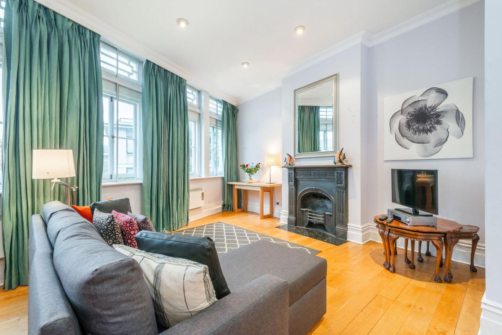 Nelson'S Pad - Trafalgar Square - By Frankie Says Apartment London