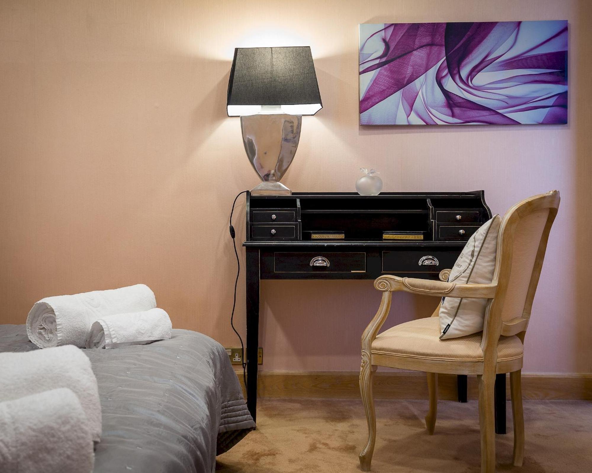 Hyde Park View Marble Arch * London
