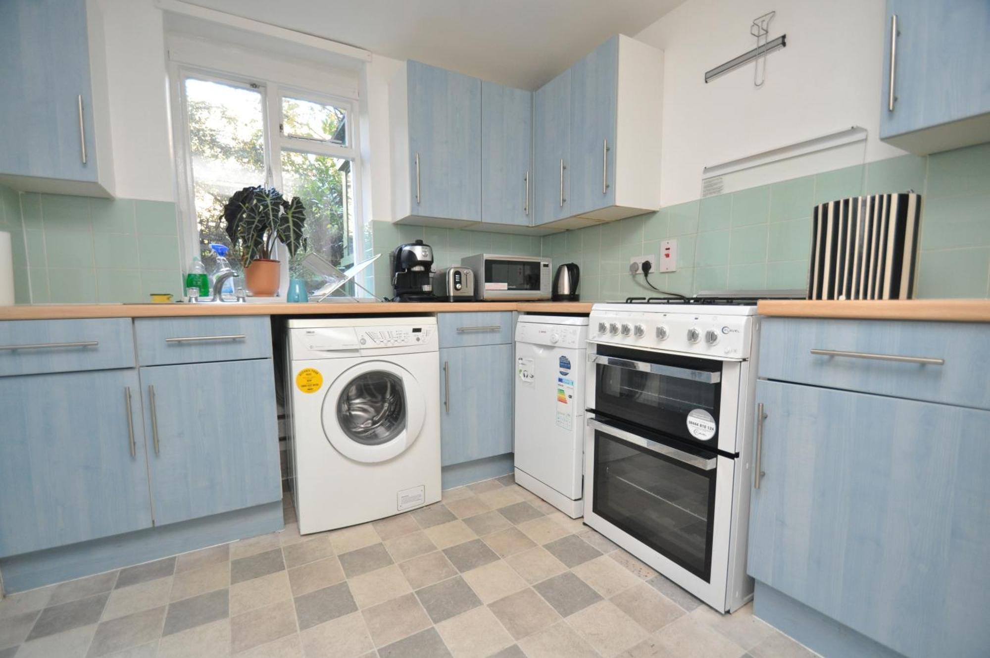 Large Garden Flat In The Heart Of Islington Appartement Londen