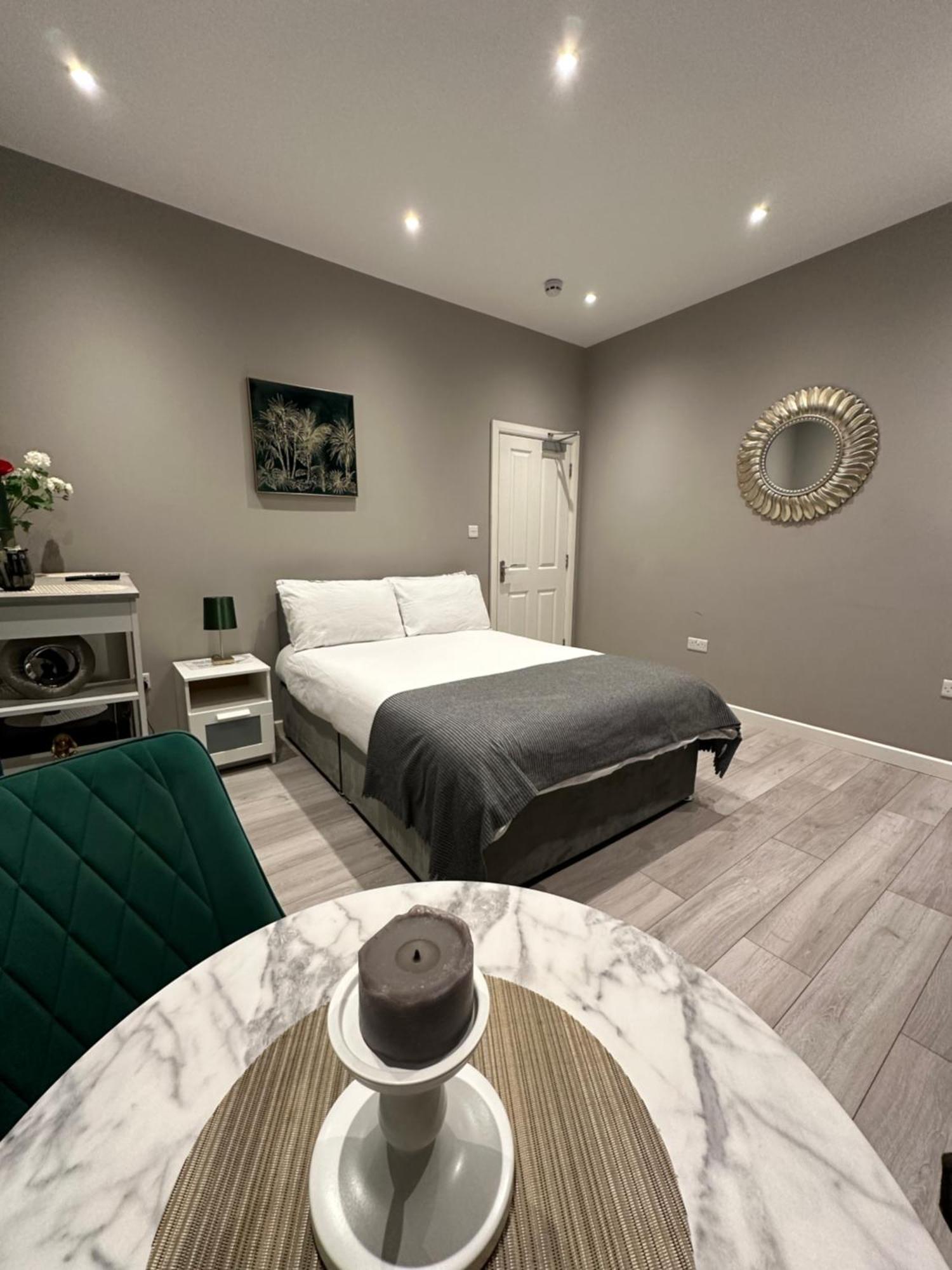 Double Homestay London