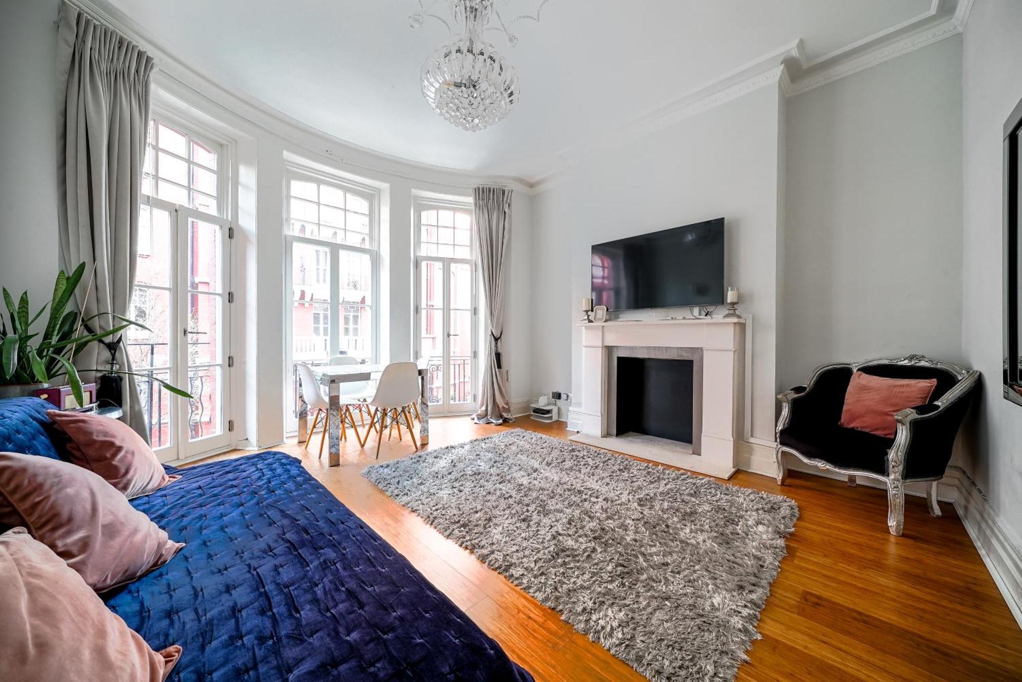 Apartamento Elegant Bright Flat - Sleeps 5