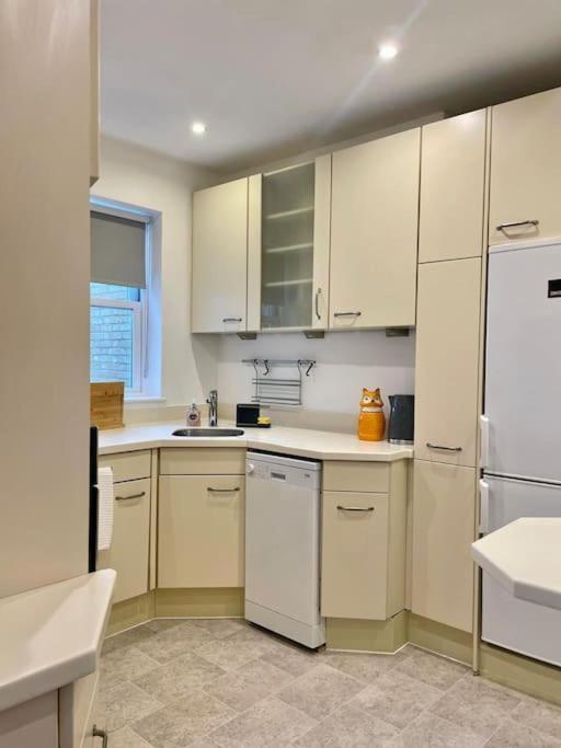 Portobello Road Iconic House Apartment *