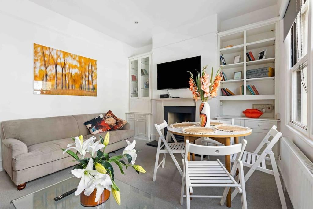 Apartment Portobello Road Iconic House London