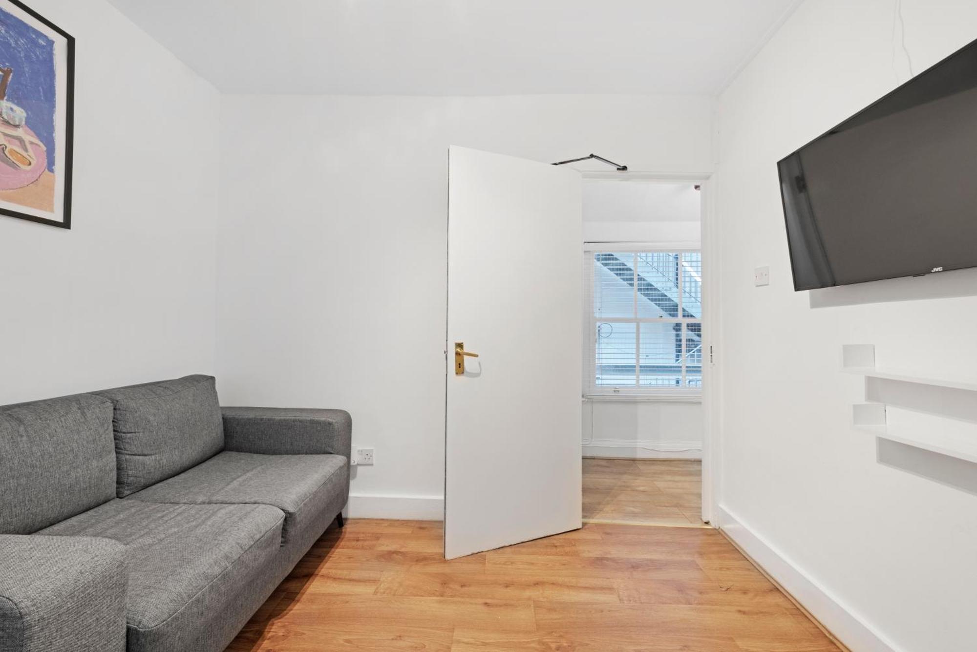 2 Bed Piccadilly 1 Appartement Londen