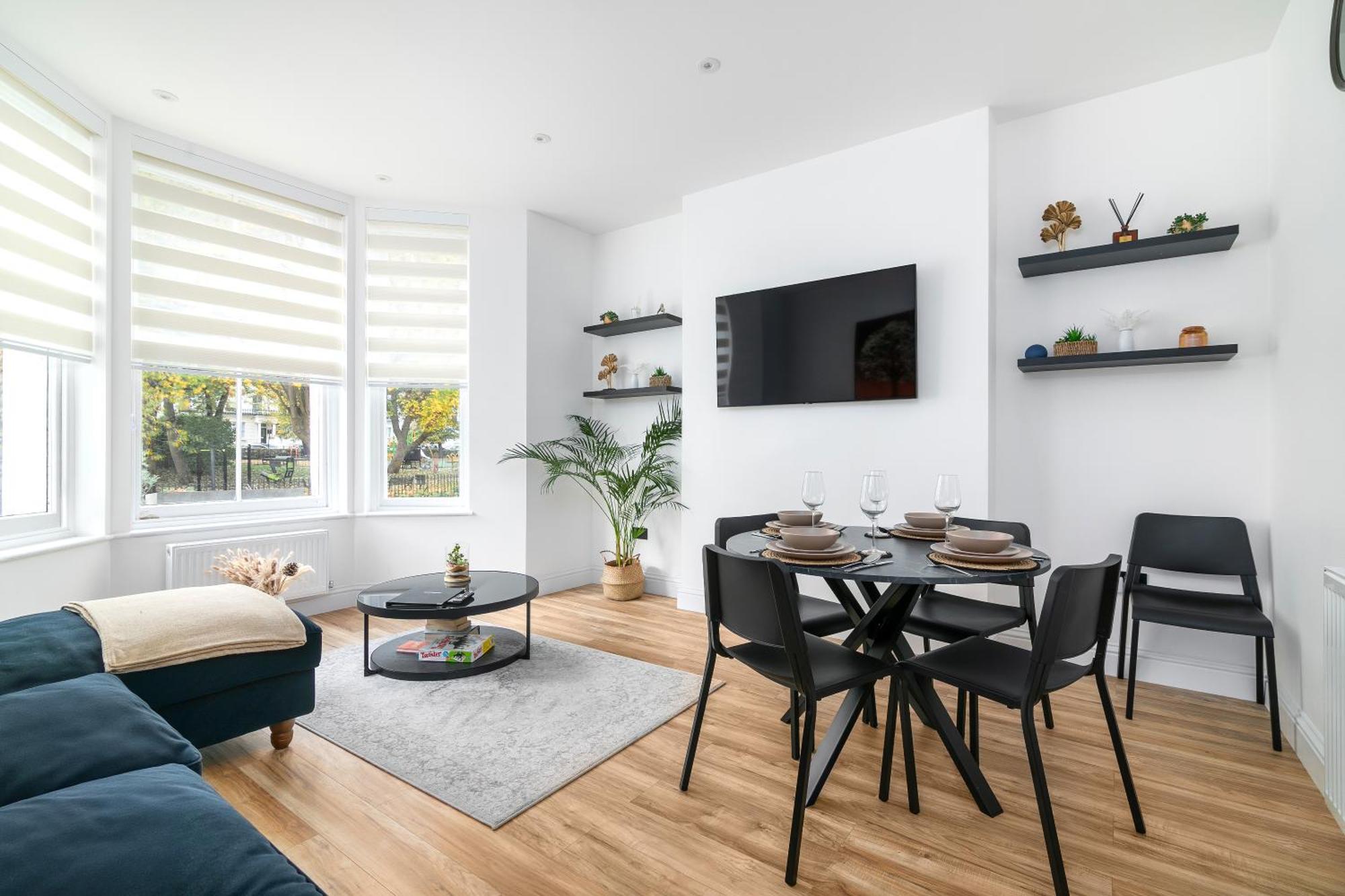 2 Bed Flat 10 Min From Notthing Hill!