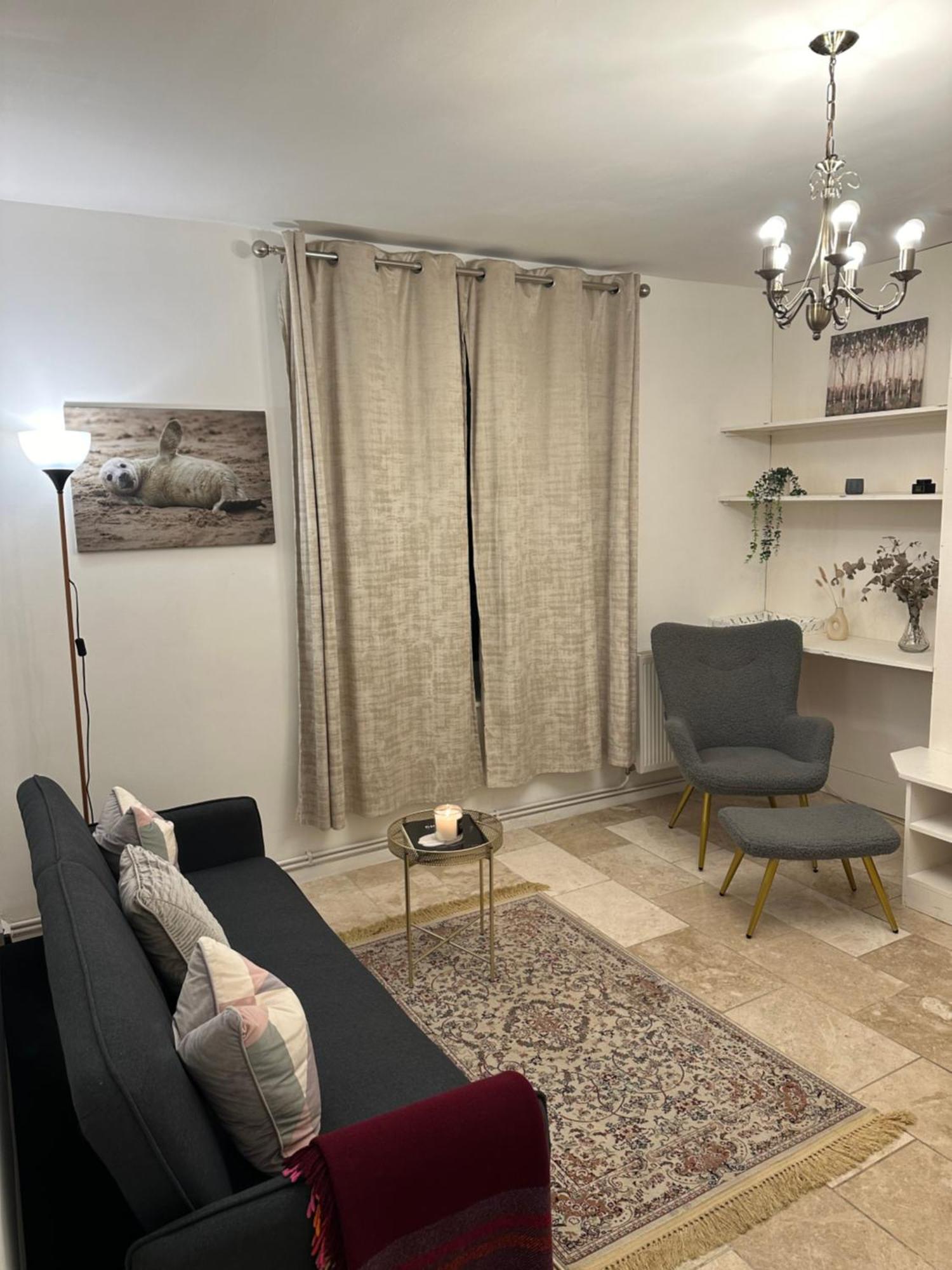 Appartement Spacious 3 Bedroom Near Attractions Londen