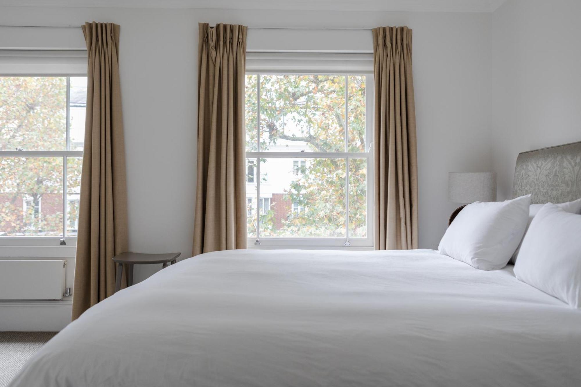 Number 53 - Stunning Maisonette With Parking In Kensington & Chelsea London
