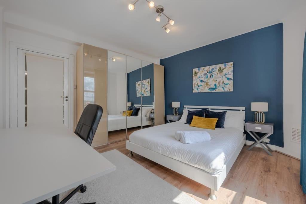 Stylish 2 Bed In Near Hyde Park London