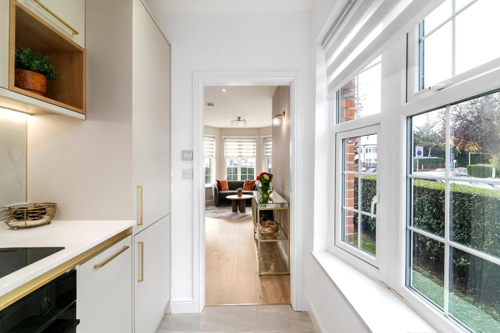 The Golden Place Appartement *