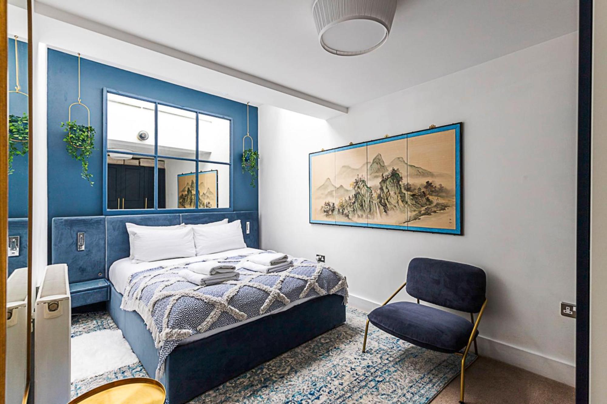 Modern Airy 2-bed Gem In Trendy Stoke Newington London
