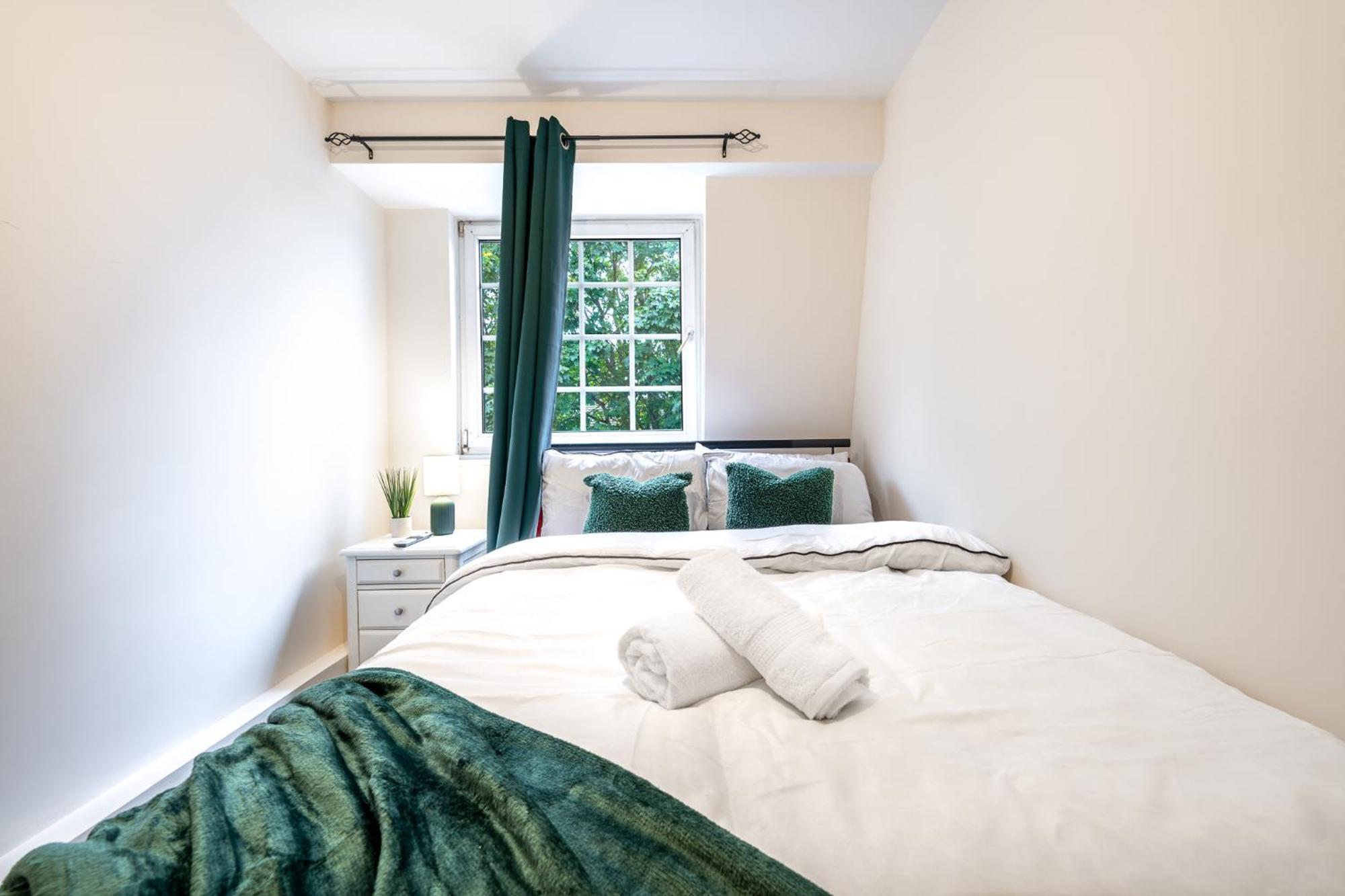 Ferienhaus Wilkinsons Home-free Parking, Perfect For Contractors & Weekend Getaways, Near Airport & Excel
