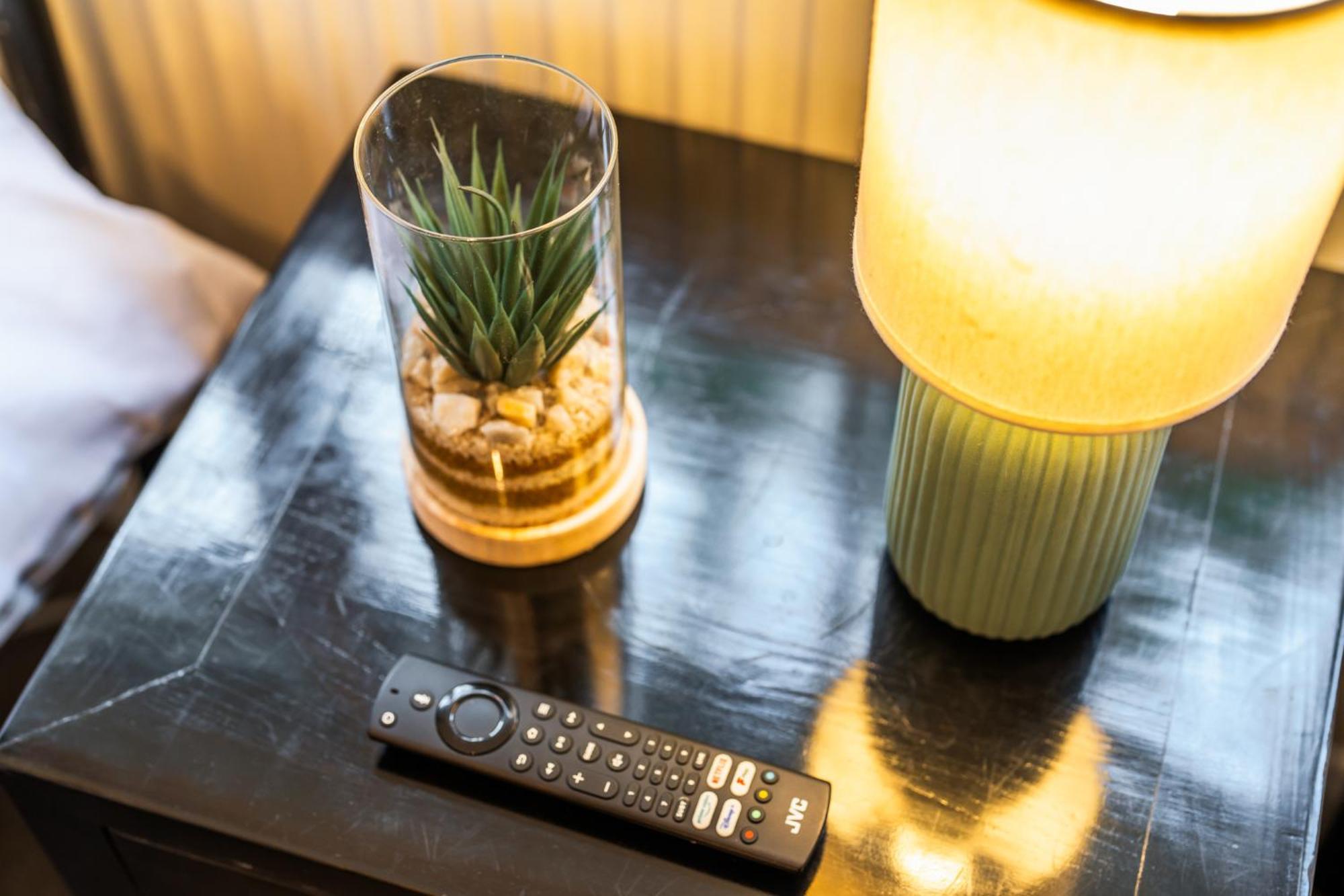 Wilkinsons Home-free Parking, Perfect For Contractors & Weekend Getaways, Near Airport & Excel Ferienhaus London