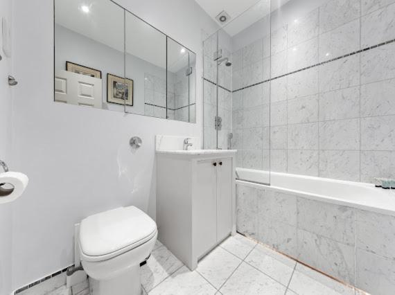 Chelsea Snug With Garden Apartment