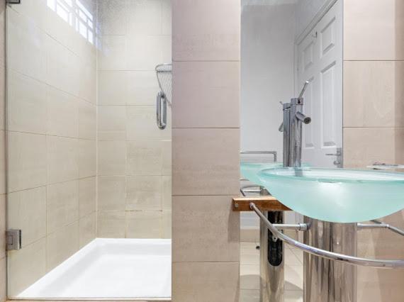 Chelsea Snug With Garden Apartment London