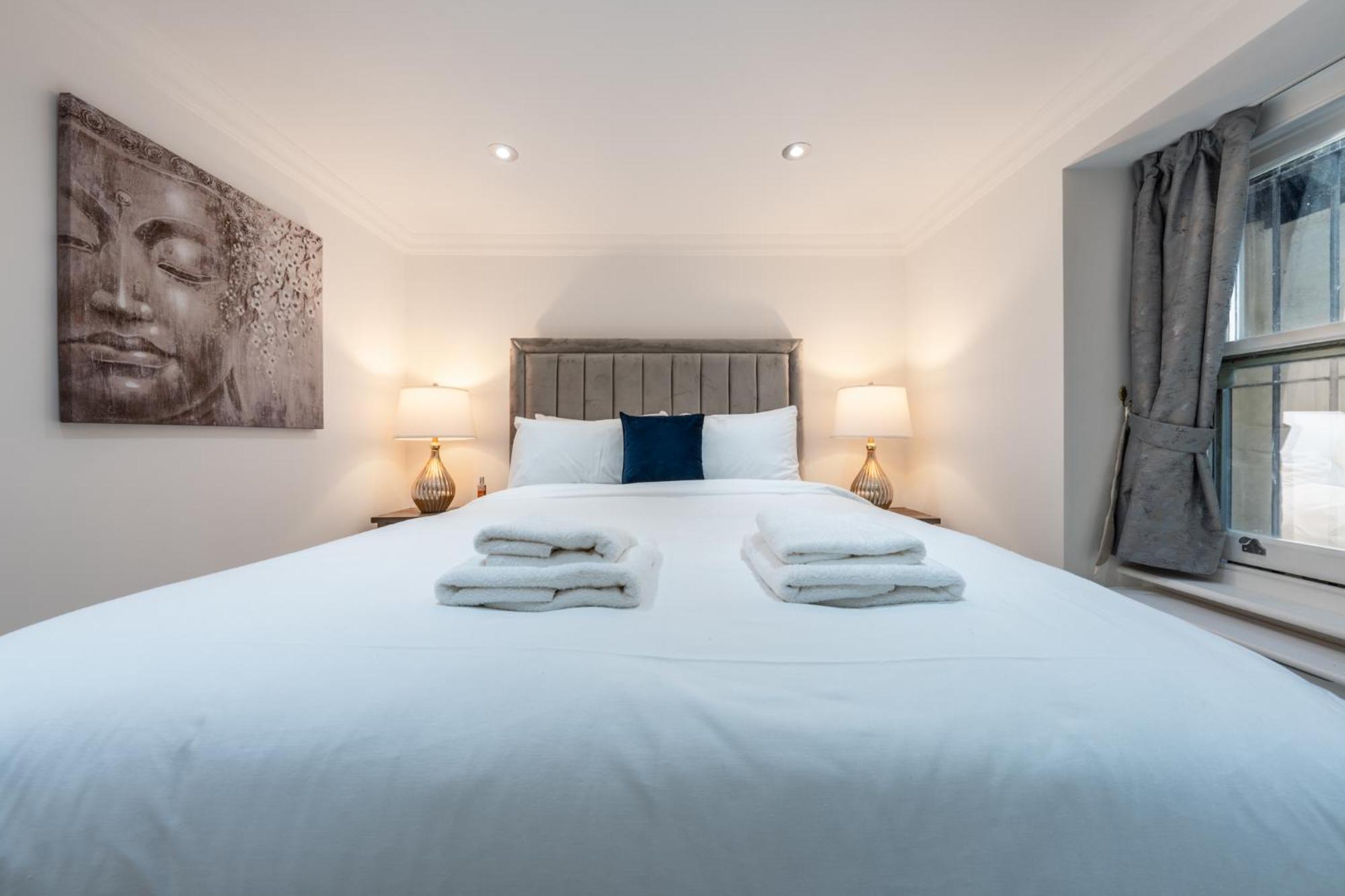 The Signature Residences Apartment London