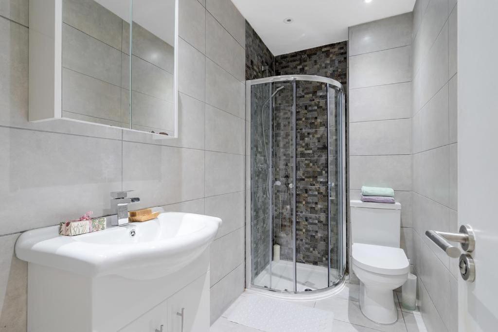 Apartment & Bermondsey Nest 4c