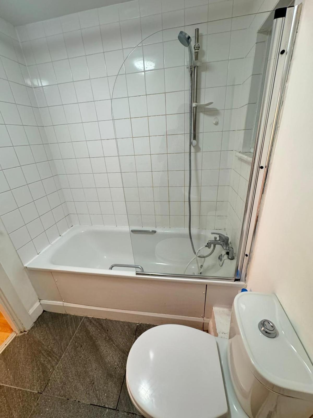 Fabulous In Kilburn Apartment *