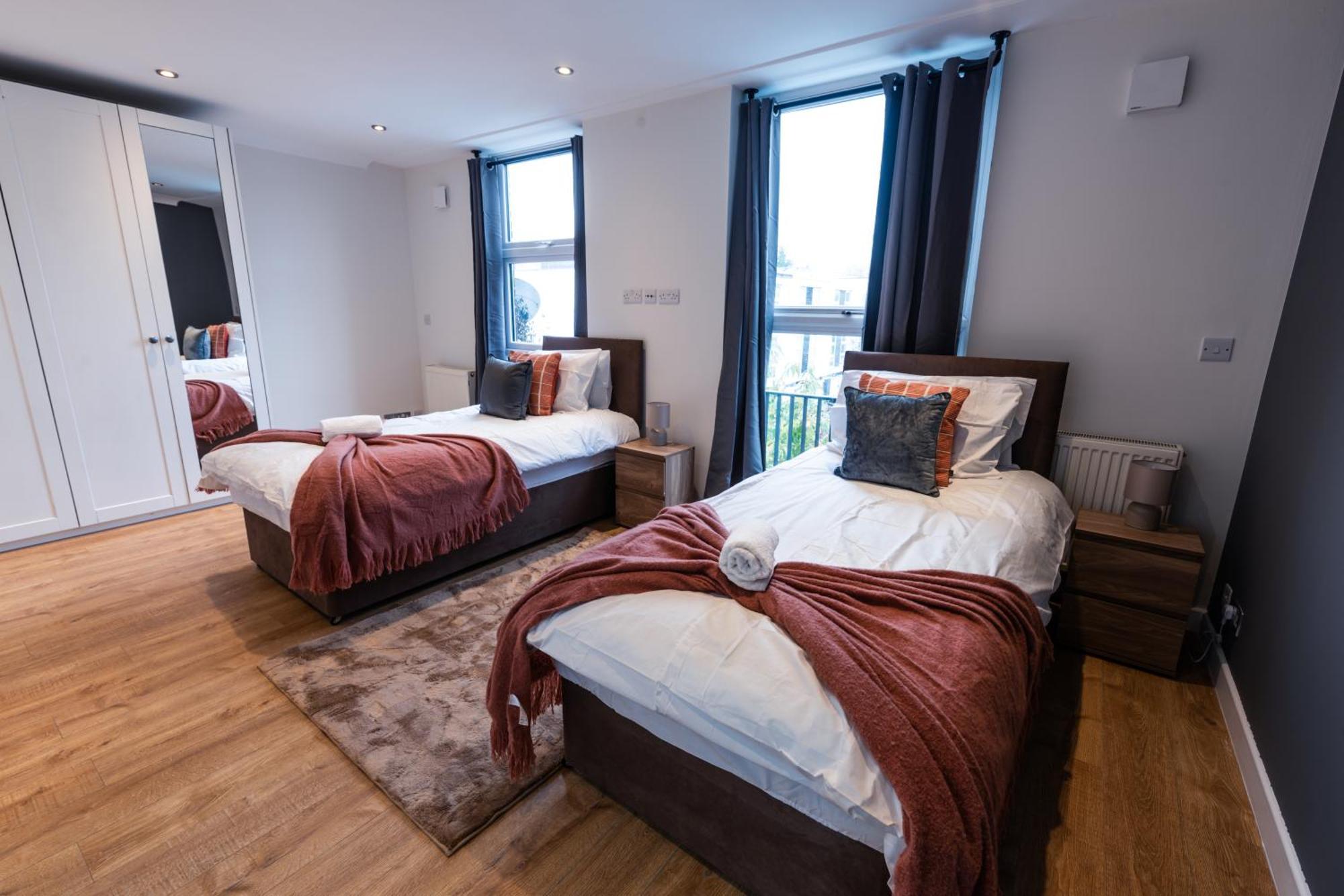 Holiday home House 10 Mins Walk To Regents Park London