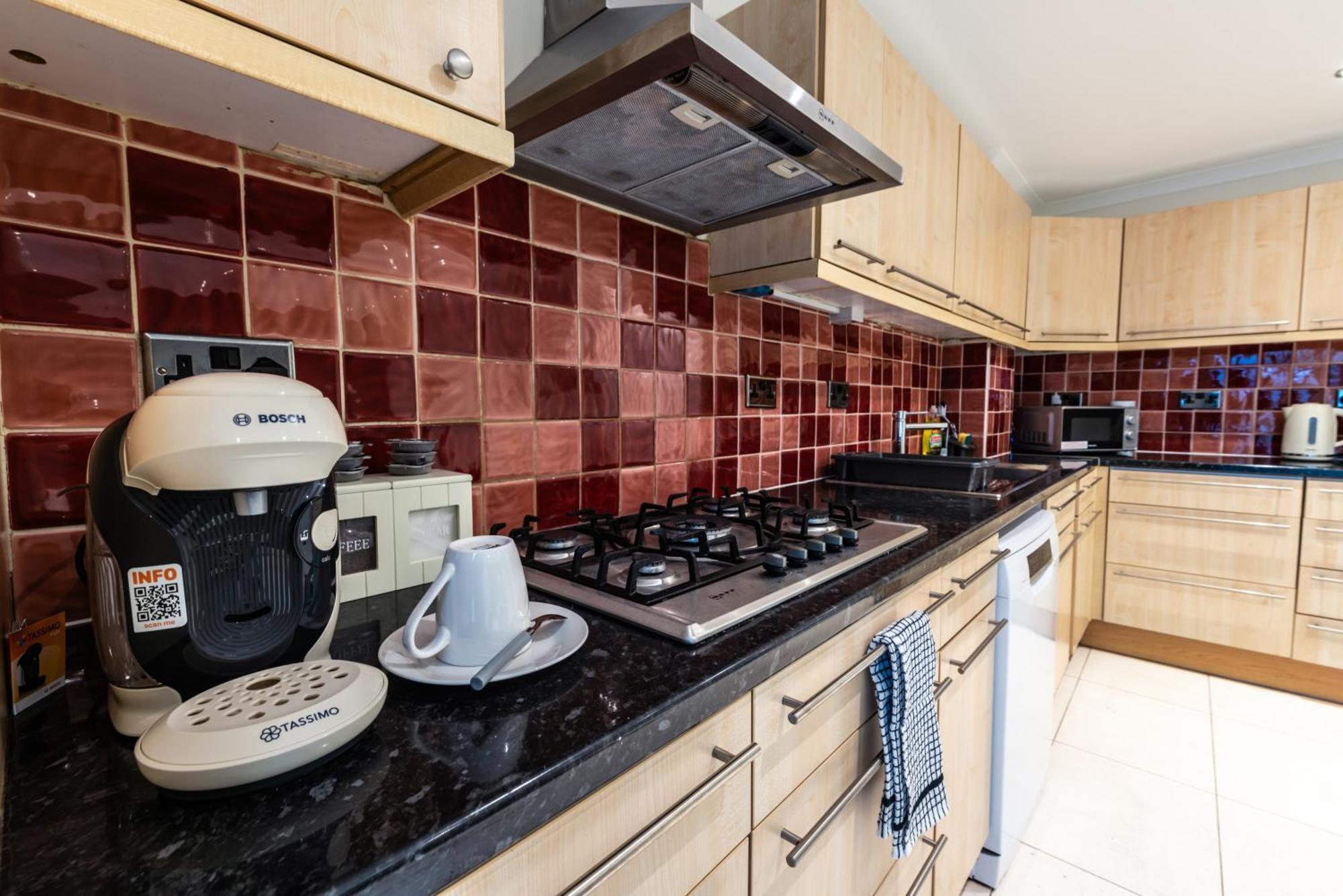 House 10 Mins Walk To Regents Park London