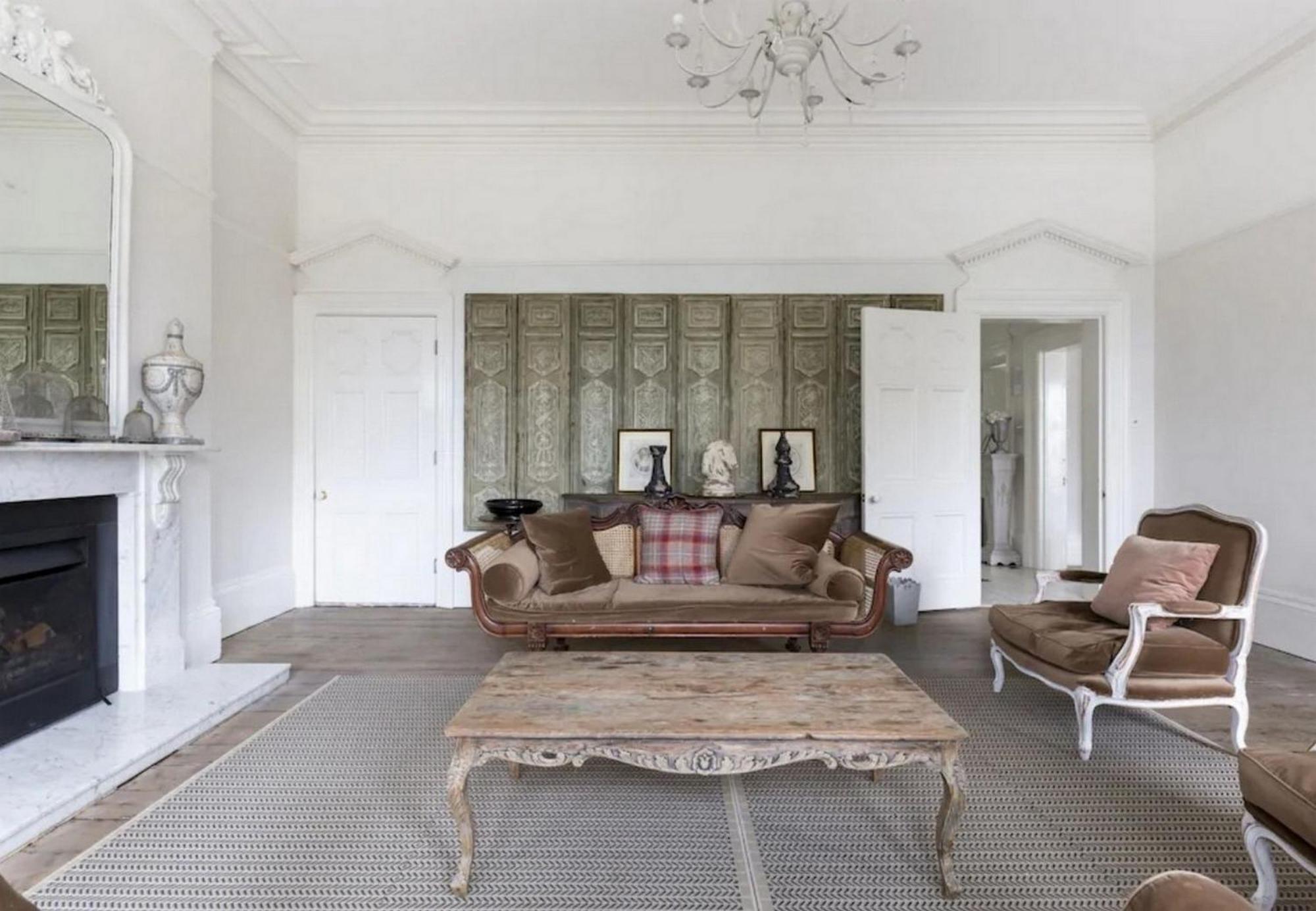 7br Holiday In Near Hyde Park- If You Want To Book, Please Contact On Wh-ats-app - 0034-605-434-371 !!!! London
