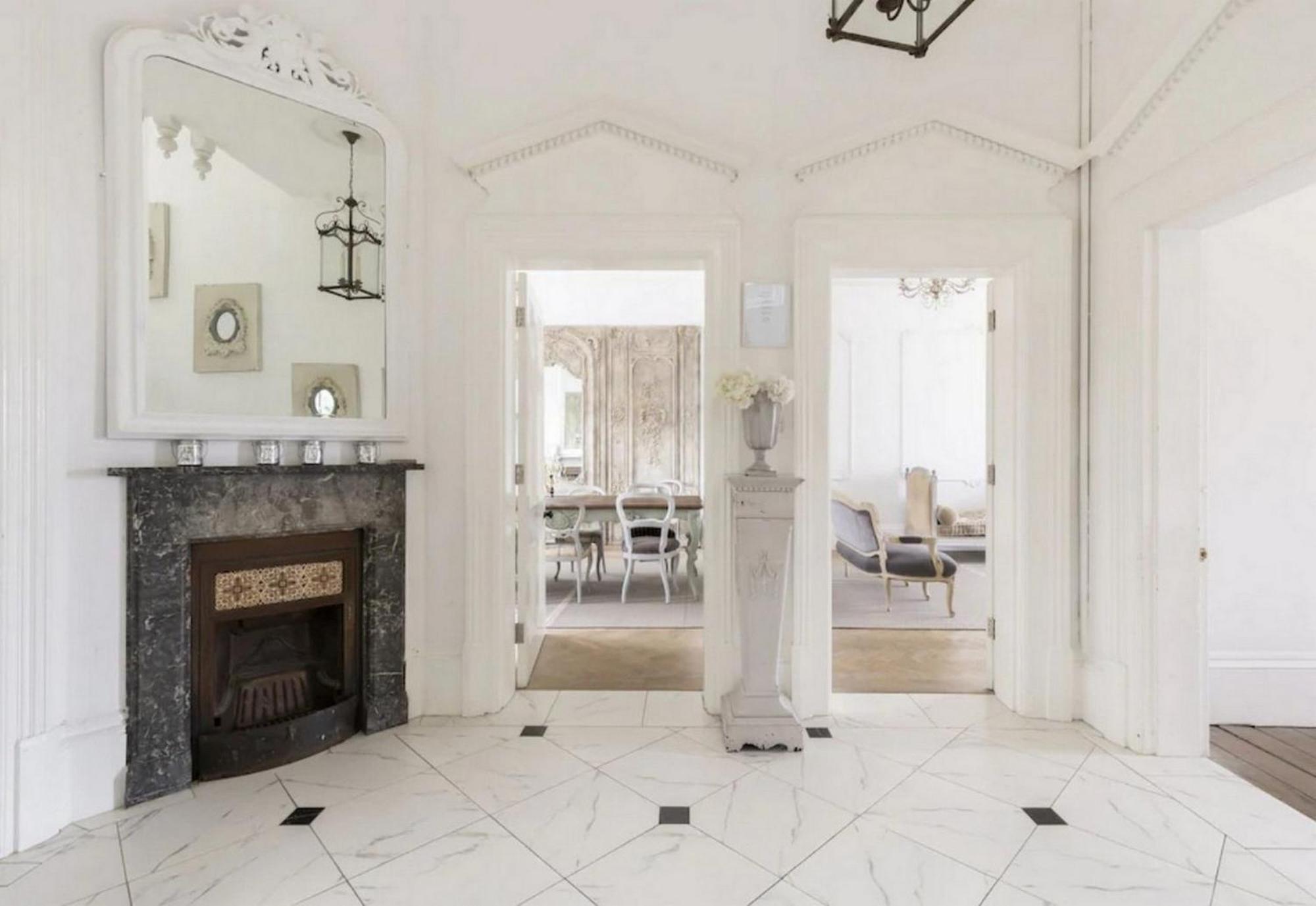 7br Holiday In Near Hyde Park- If You Want To Book, Please Contact On Wh-ats-app - 0034-605-434-371 !!!! * London