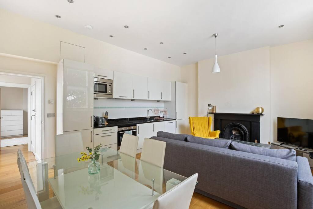 Apartment Stylish 1-bed Flat In Prime Kensington Location