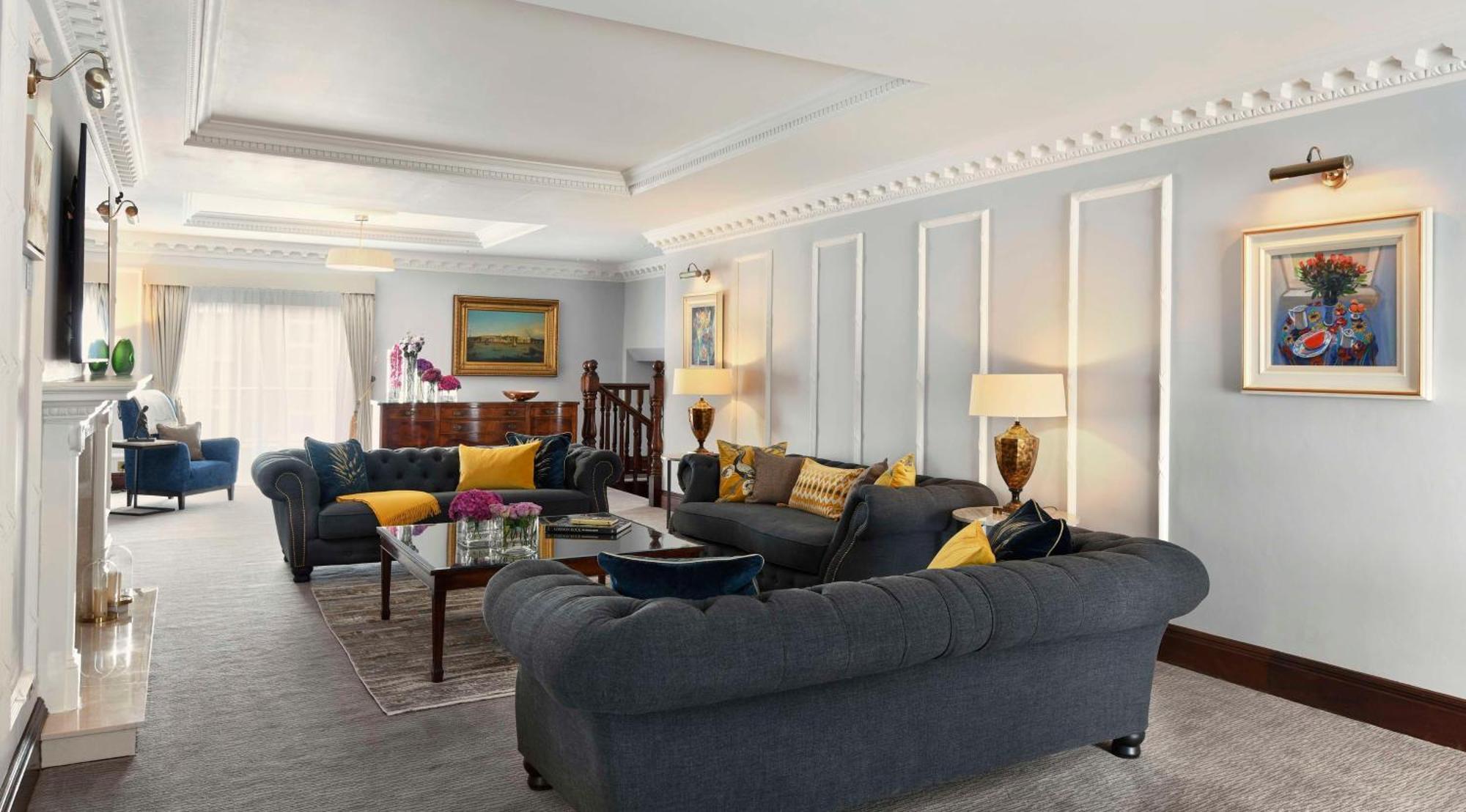 Hyatt Regency - The Churchill
