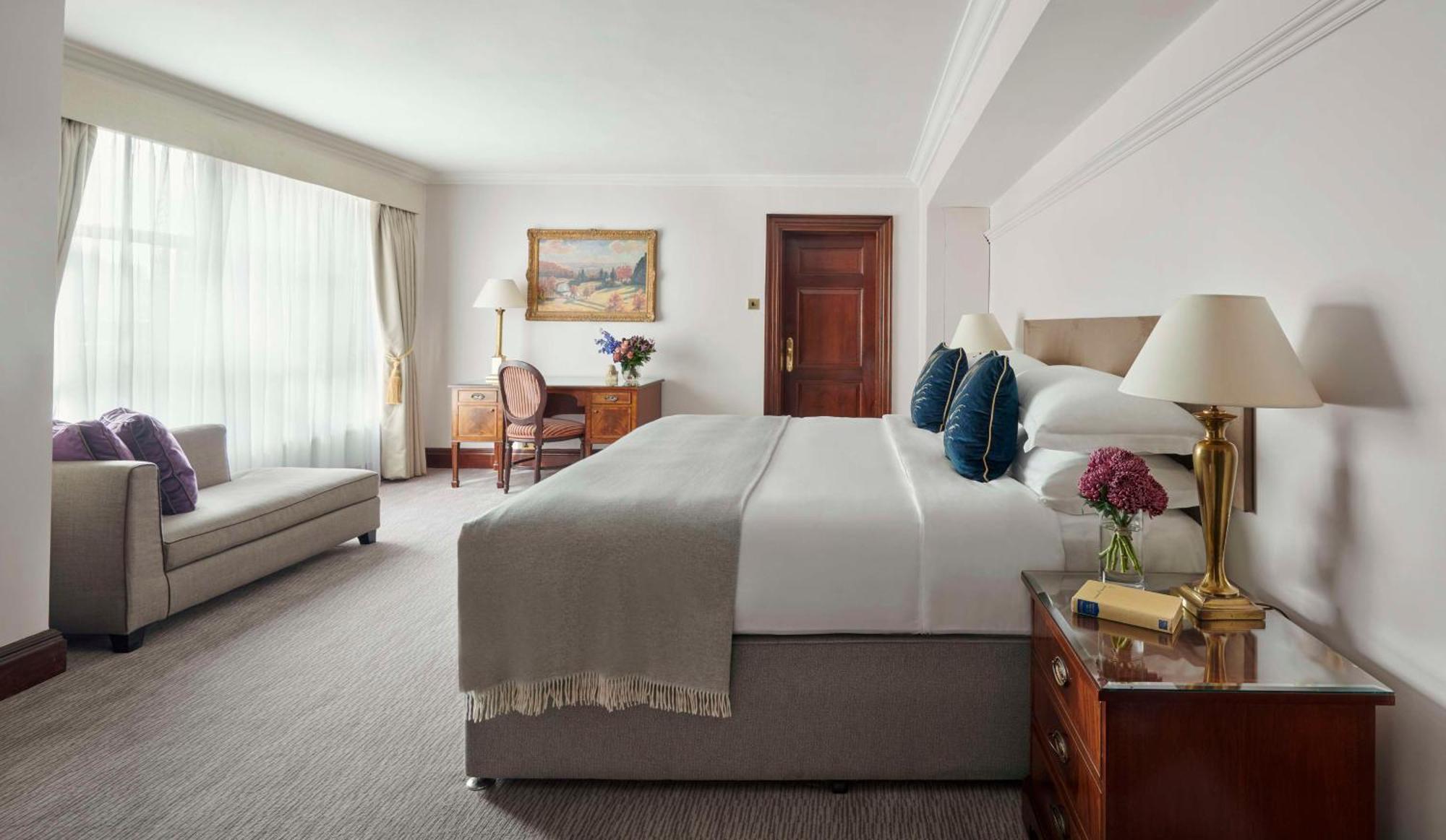 Hyatt Regency - The Churchill