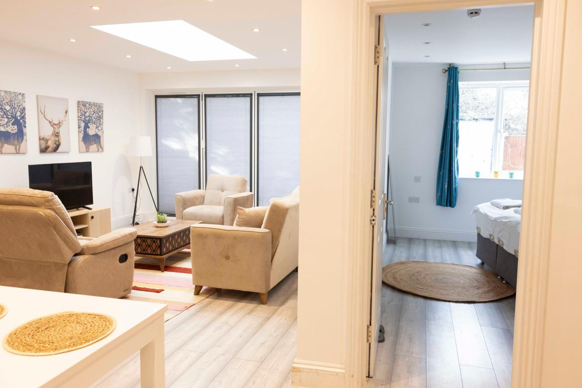1 Bedroom Flat In Putney * Londen