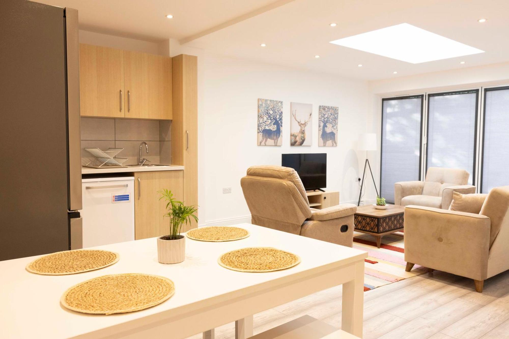 1 Bedroom Flat In Putney * Londen