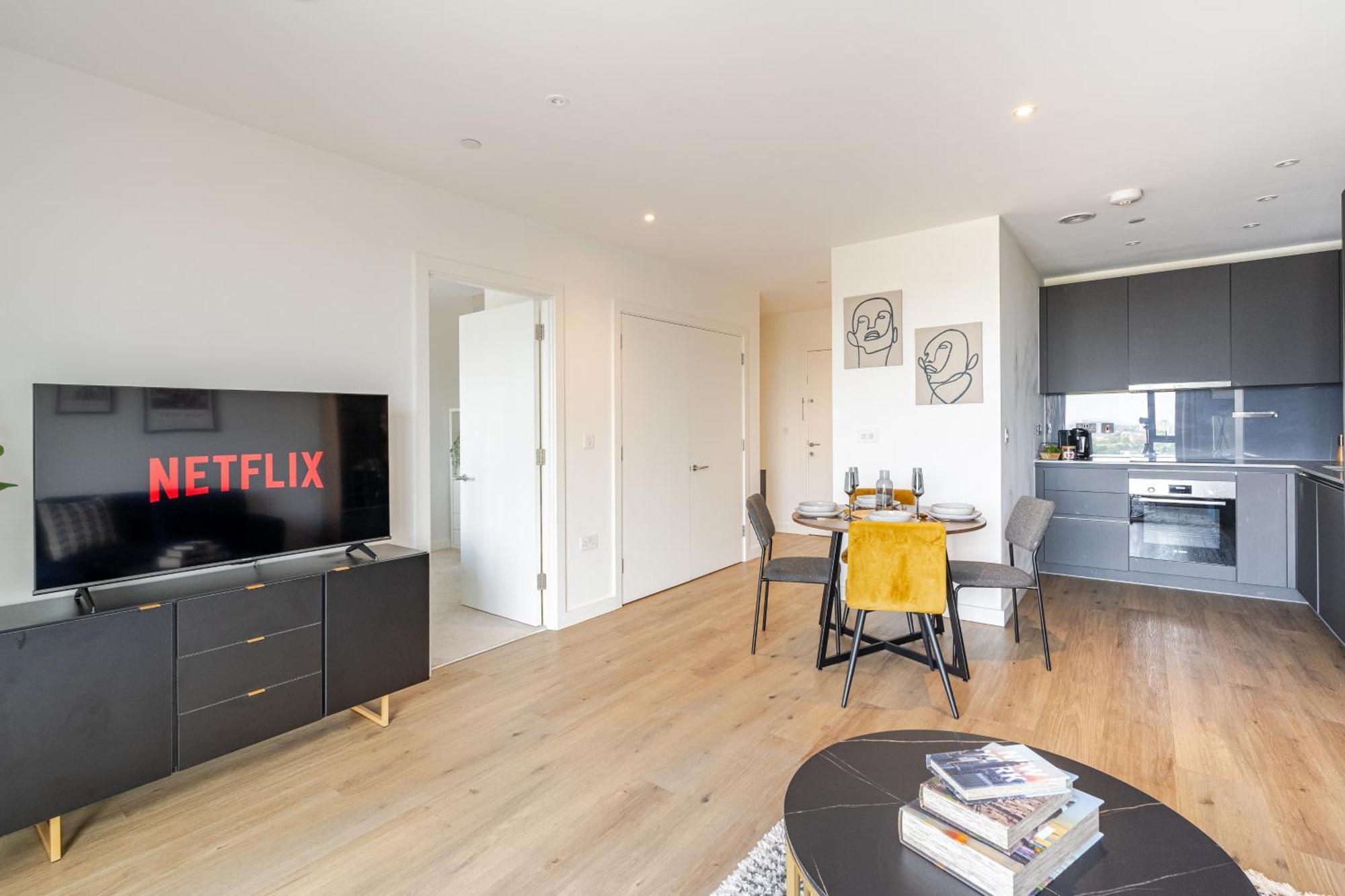 Apartment Elegant Penthouse In Stratford - Walk To Tube & Near Canary Wharf *