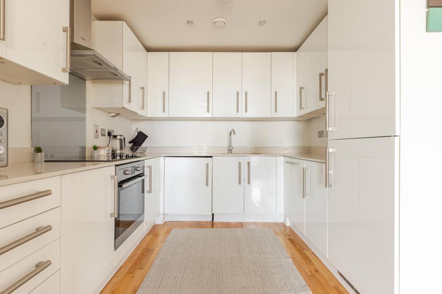 Cosy 2 Bedroom Flat By Wembley Stadium Leilighet