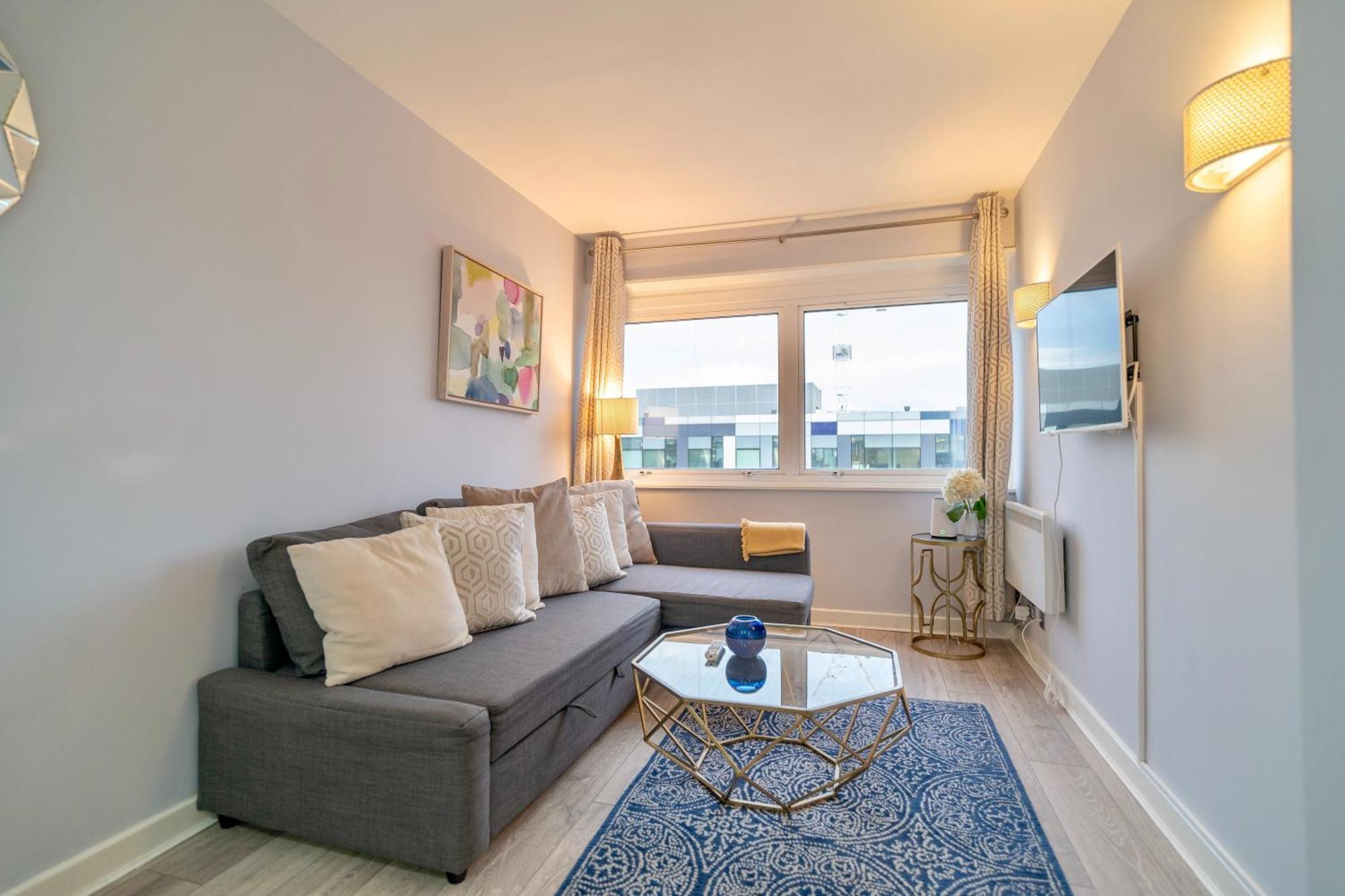 Contemporary Flat - Minutes To Oxford Street Apartment *