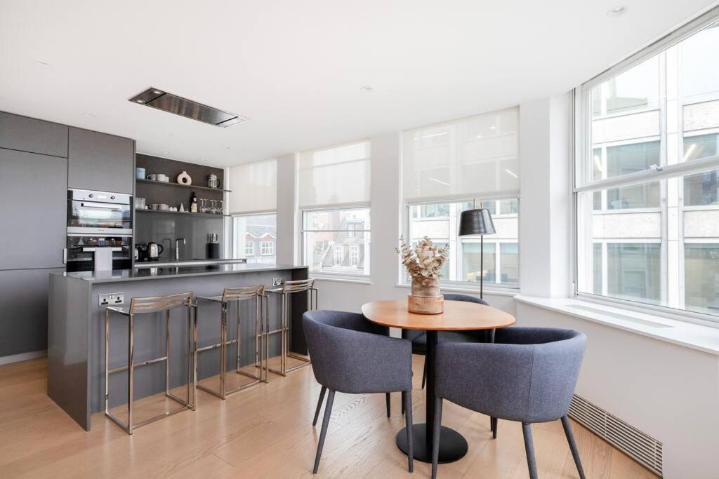 Perfect One Bed In Park Station *
