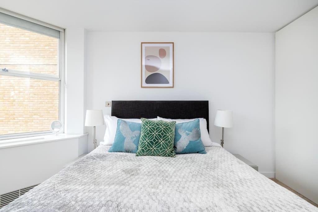 Apartment Perfect One Bed In Park Station
