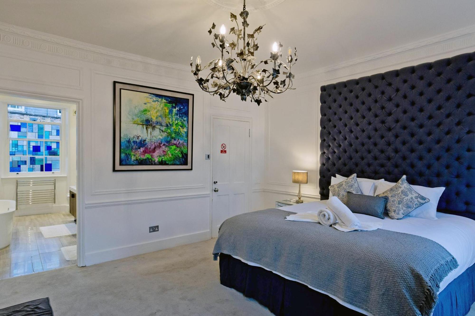 Imperial Victoria Square Privat overnatting *