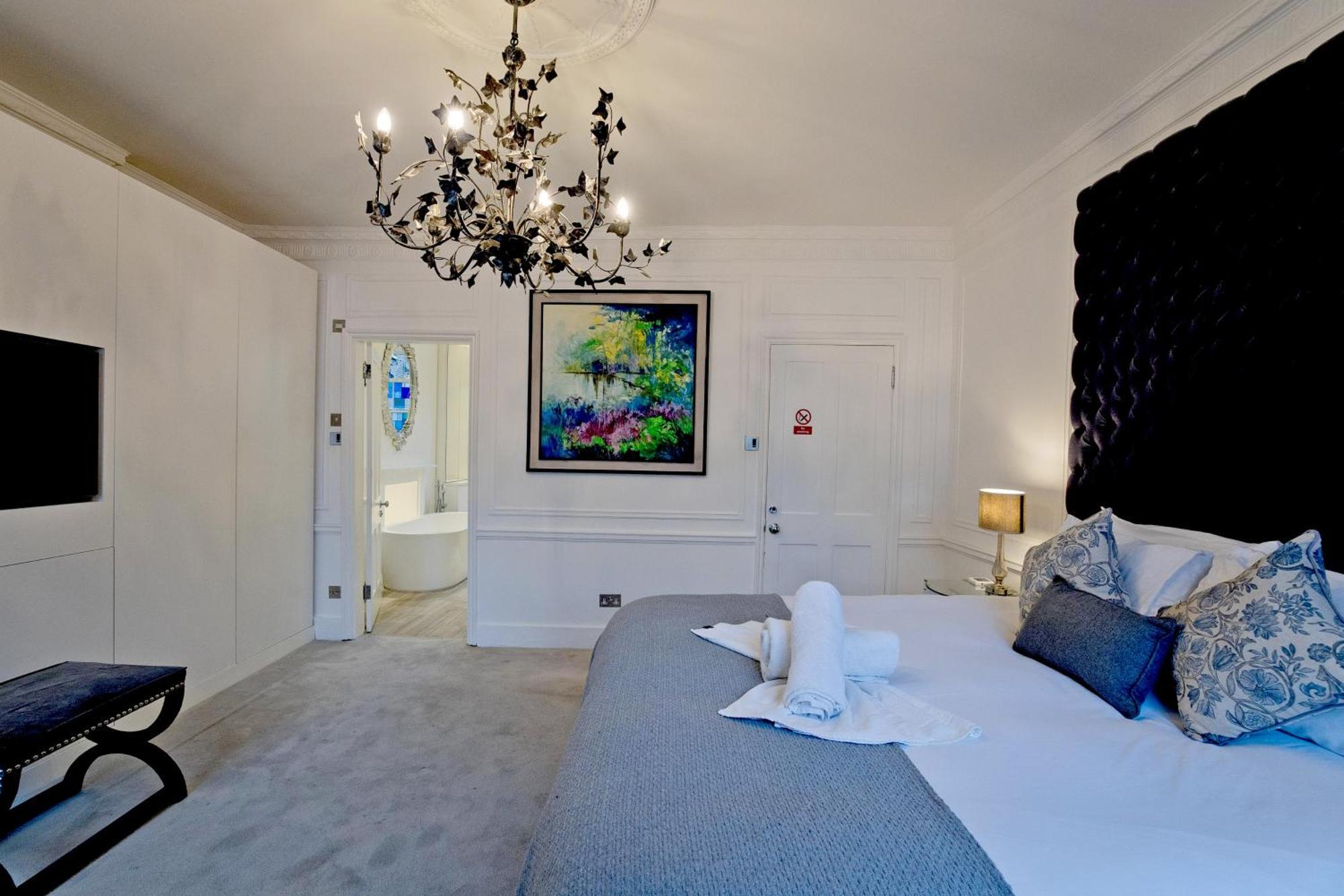 Privat overnatting Imperial Victoria Square London