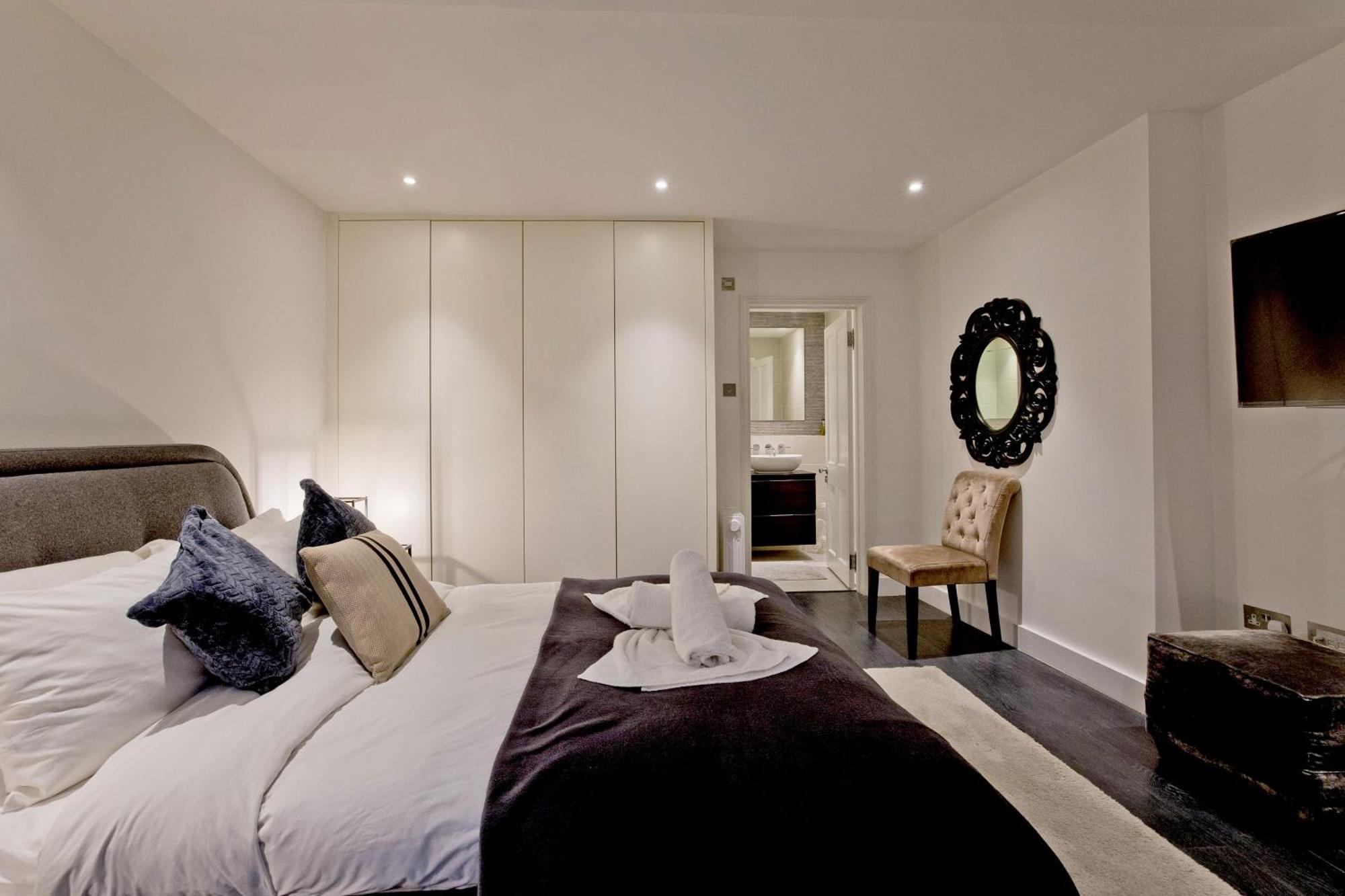 Privat overnatting Imperial Victoria Square London