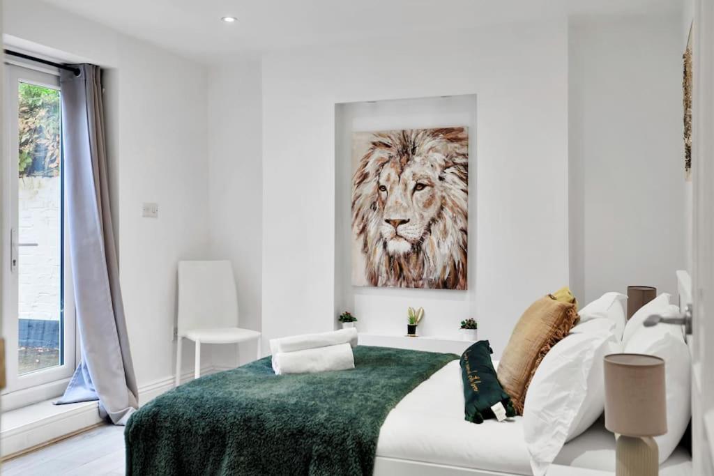 Stylish Camden Flat With Private Garden And Parking Apartment *