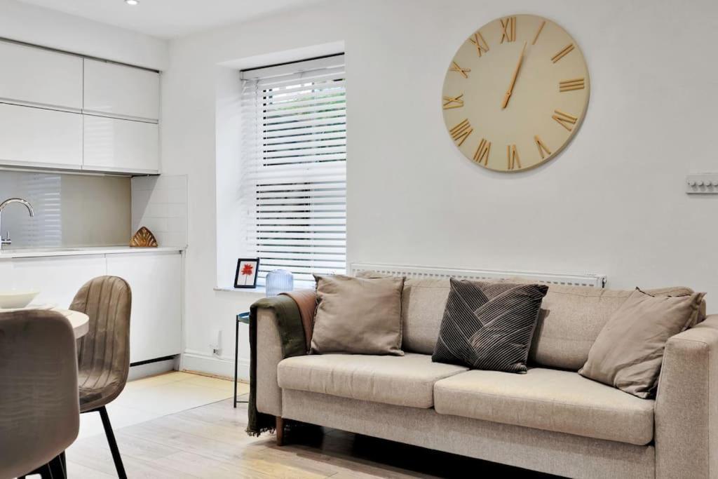 Stylish Camden Flat With Private Garden And Parking Appartement *