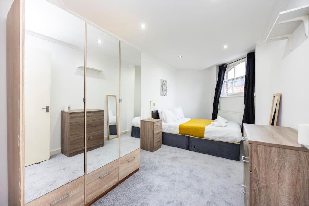 Apartment Stylish 2 Bedroom Haven By Liverpool Street London