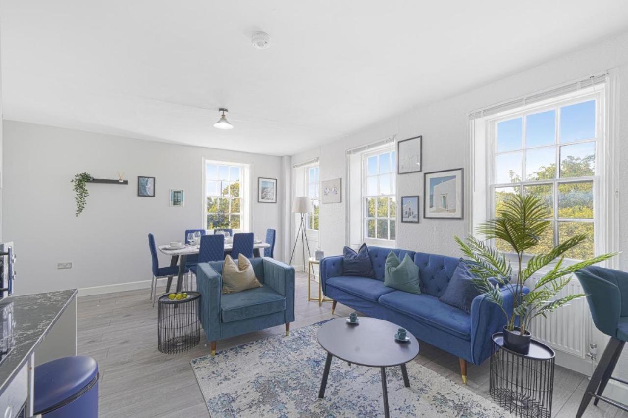 Apartment Fantastic By Livestay Short Lets & Serviced London, Chiswick With Free Parking *