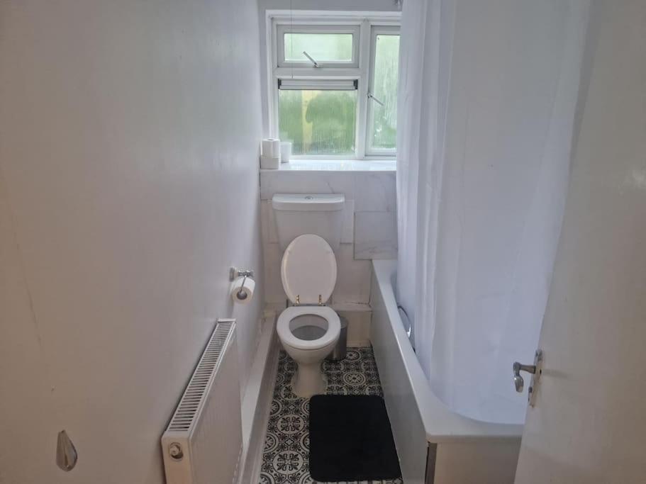 Apartment Modern Cozy One Bedroom Flat London