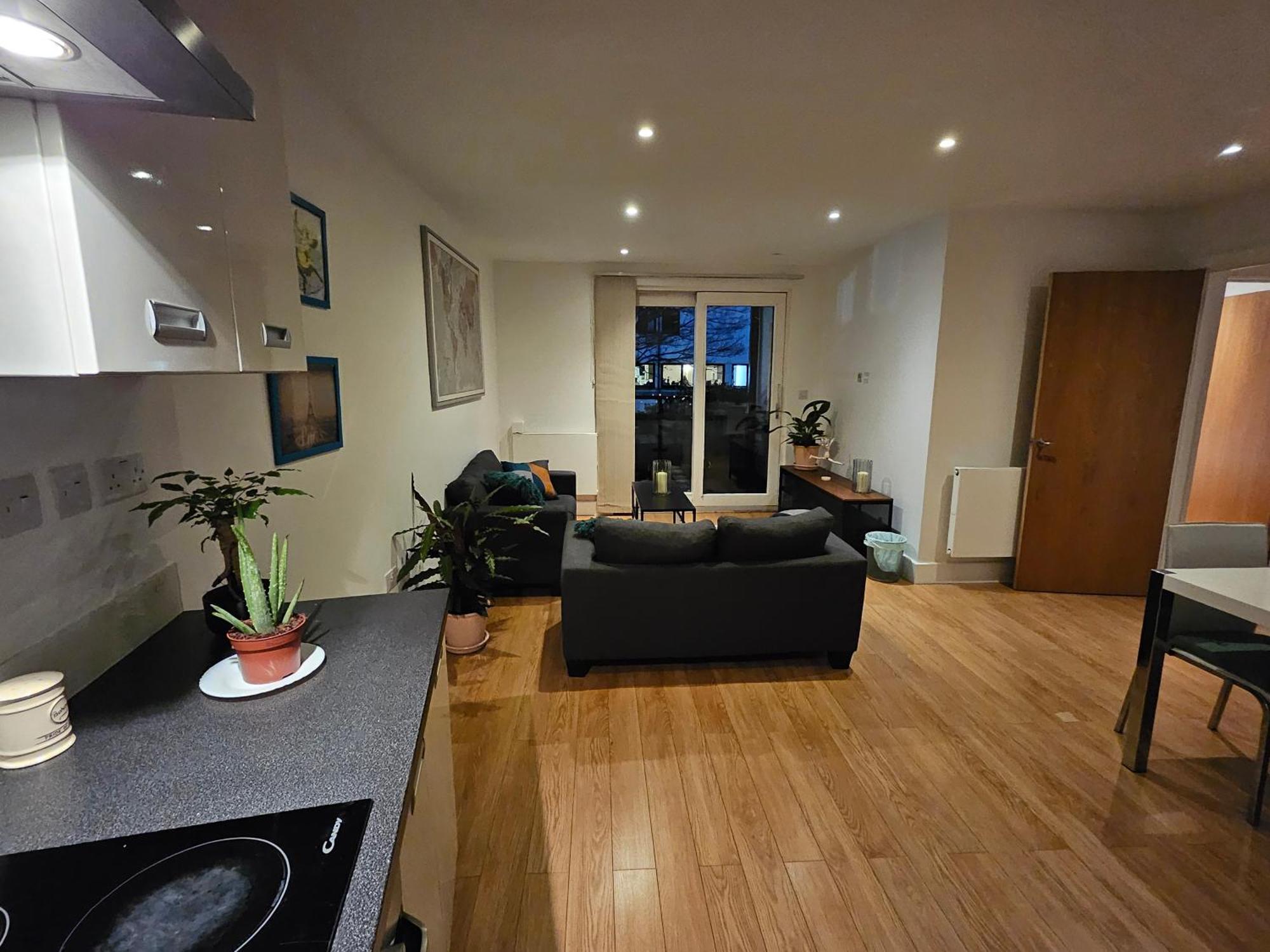 Apartment Fomo House