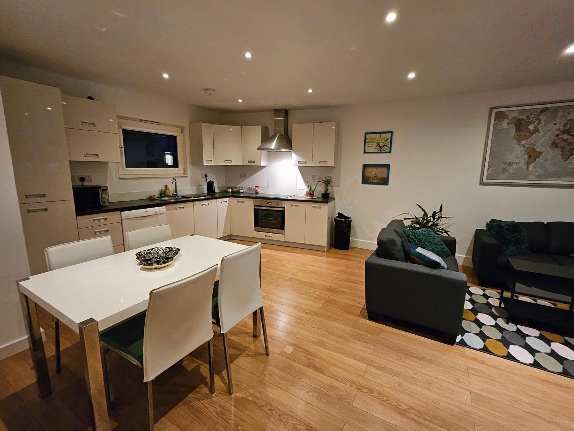 Apartment Fomo House London