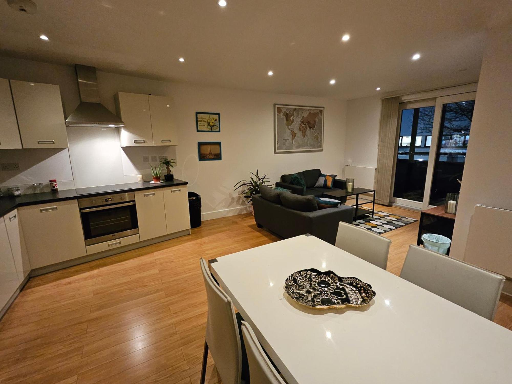 Apartment Fomo House
