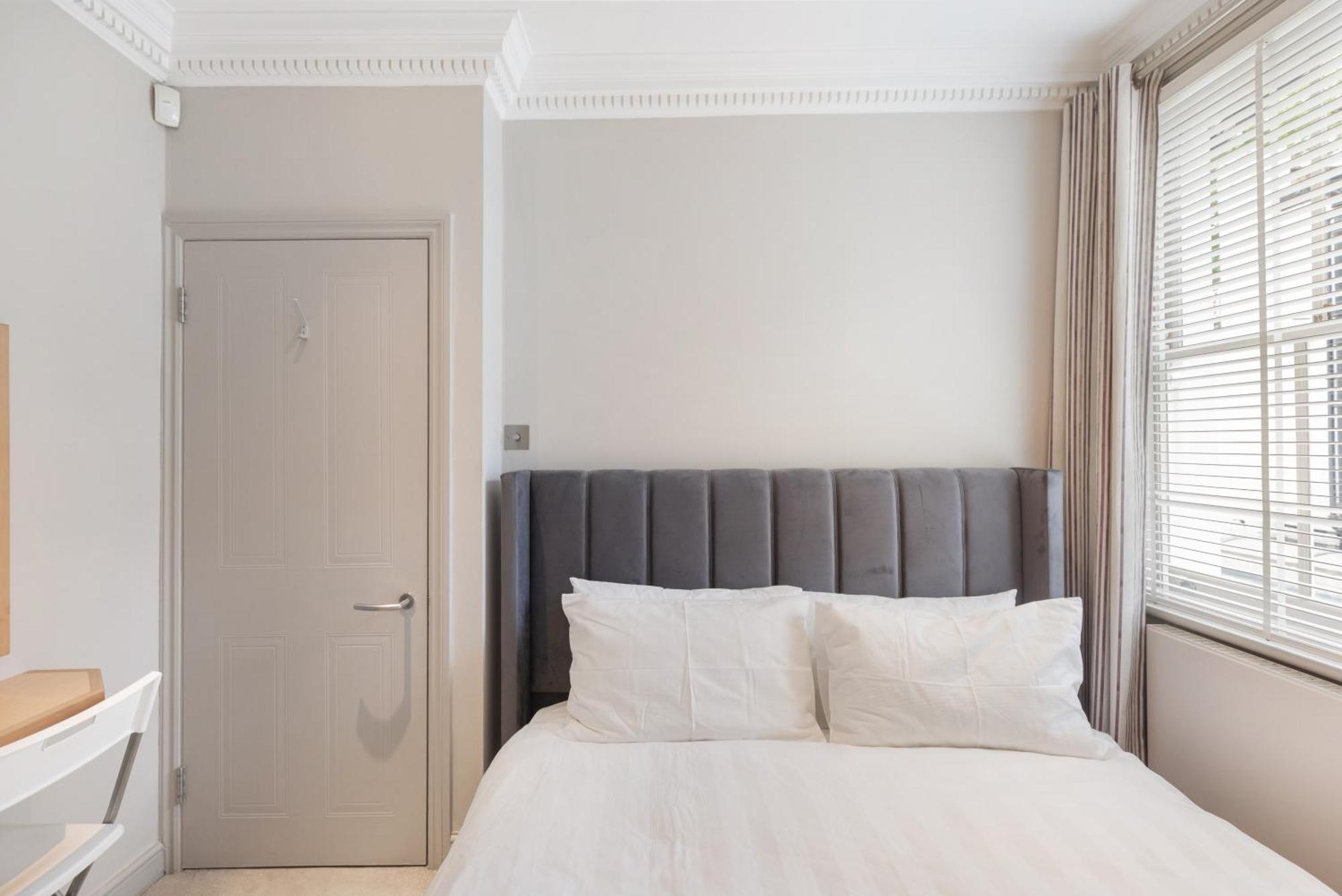 Apartment Stunning Knightsbridge 2bed Flat! *